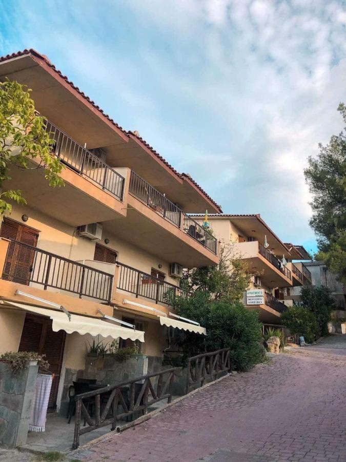 Sarizas Apartments Siviri Exterior photo